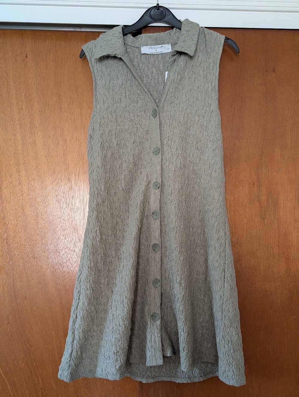 Sage Green Sleeveless Button-Front Crinkle Mini Dress New